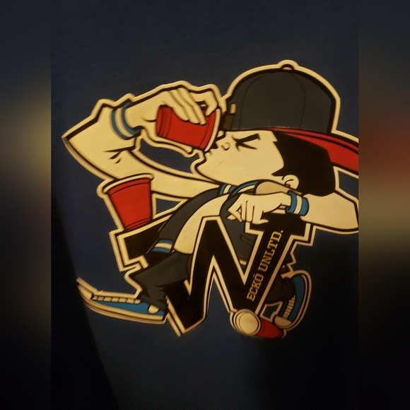 Echo Red Cup Crewneck - Picture 4 of 5